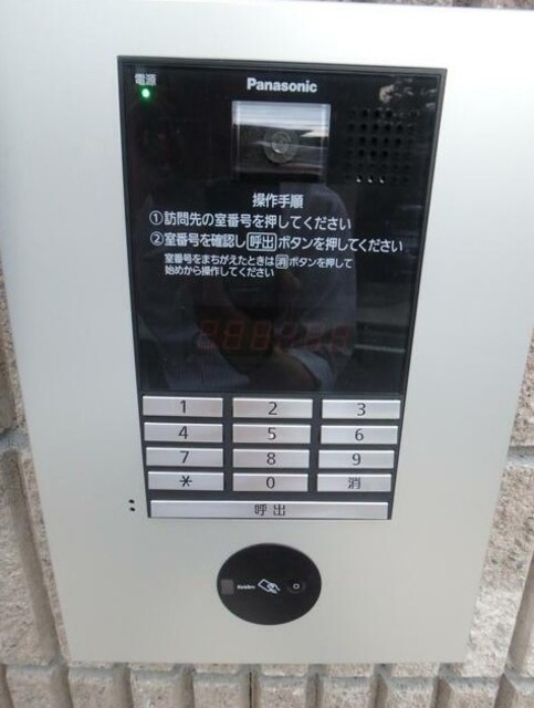 エントランス　エントランス部分