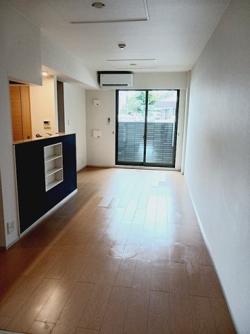 居室・リビング　使いやすい居間です