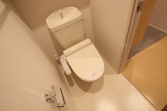 トイレ　※別部屋の写真です