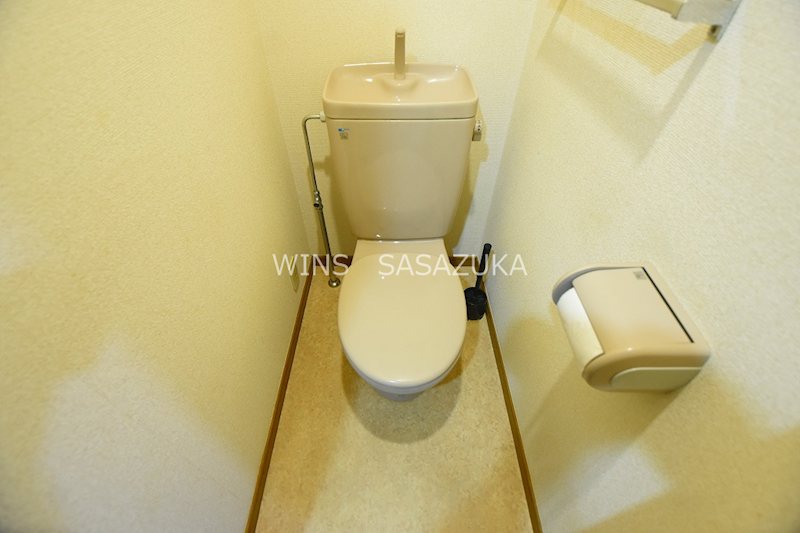 京王線 代田橋駅 徒歩5分 11階建 築28年のトイレ写真