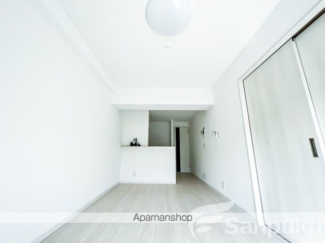GARIREO 117 TERRACEの居間写真
