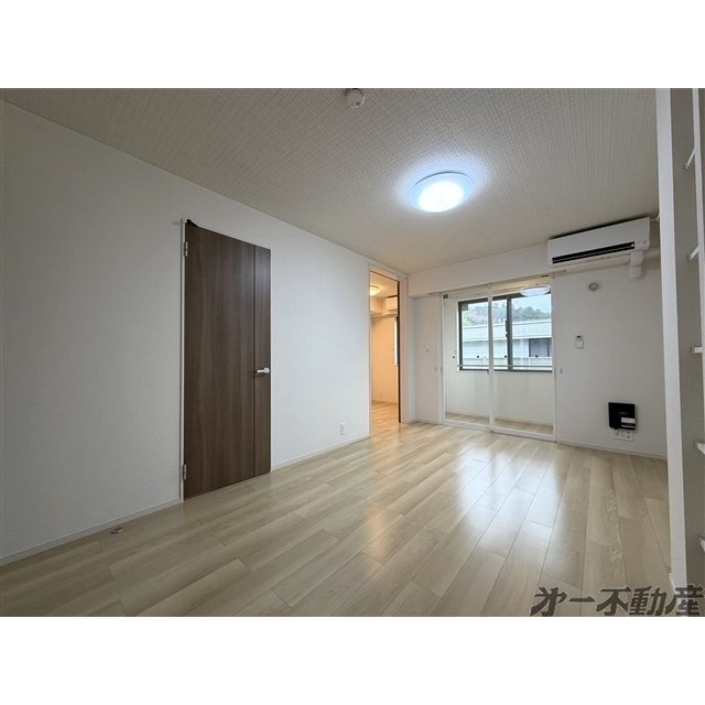 建物外観　洋室