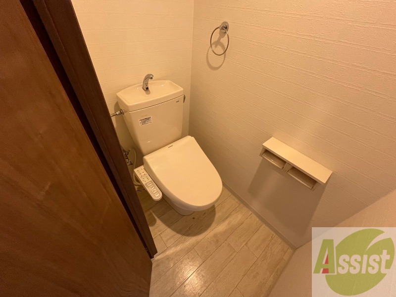 トイレ　トイレです。ウォシュレット付を探している方、おすすめです！
