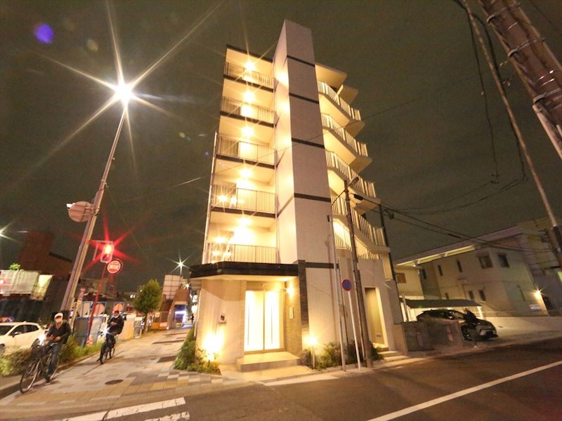 建物外観　外観　オートロック付　防犯カメラ　宅配ＢＯＸ