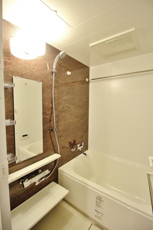 N residence SUMIYOSHIの風呂写真