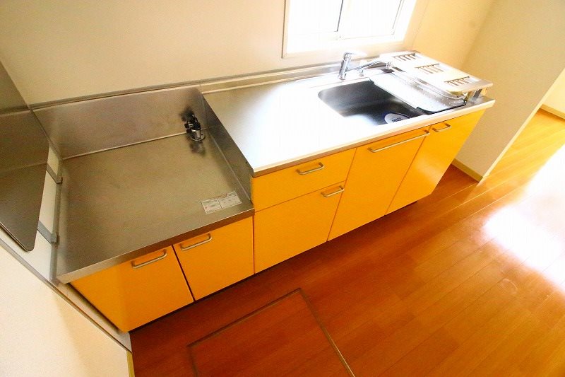 キッチン　退去予定の為別部屋の写真使用