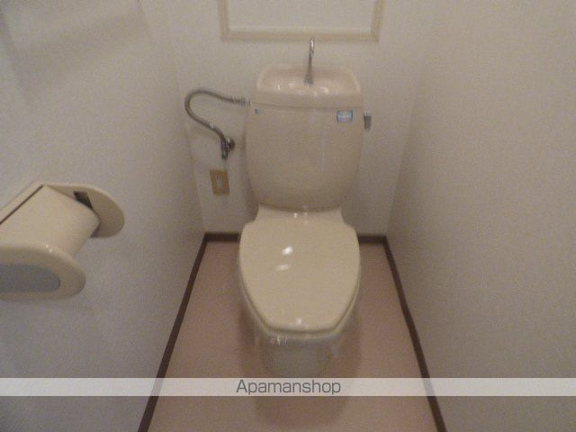 地下鉄千日前線 南巽駅 徒歩3分 9階建 築31年のトイレ写真