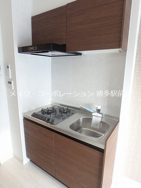ＪＲ鹿児島本線 竹下駅 徒歩17分 9階建 築7年のキッチン写真
