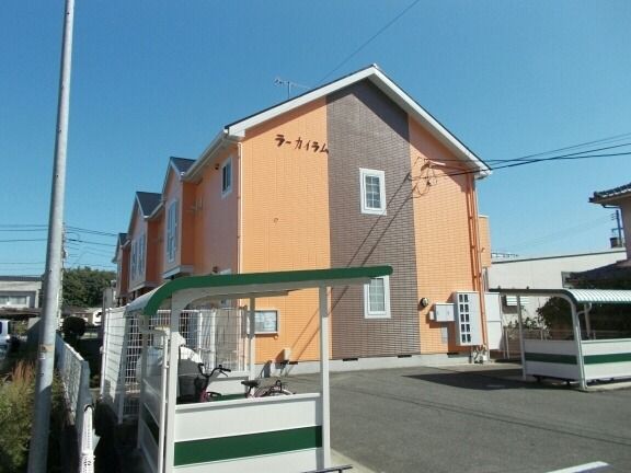 ラーカイラムの外観写真