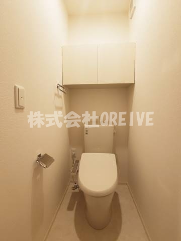 バルコニー　温水便座機能付き。
