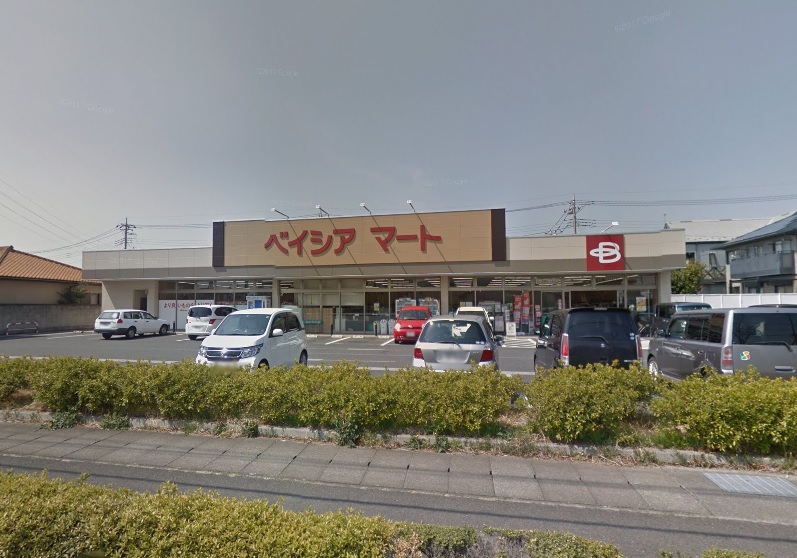 スーパー　ベイシアマート前橋六供店（スーパー）まで750m