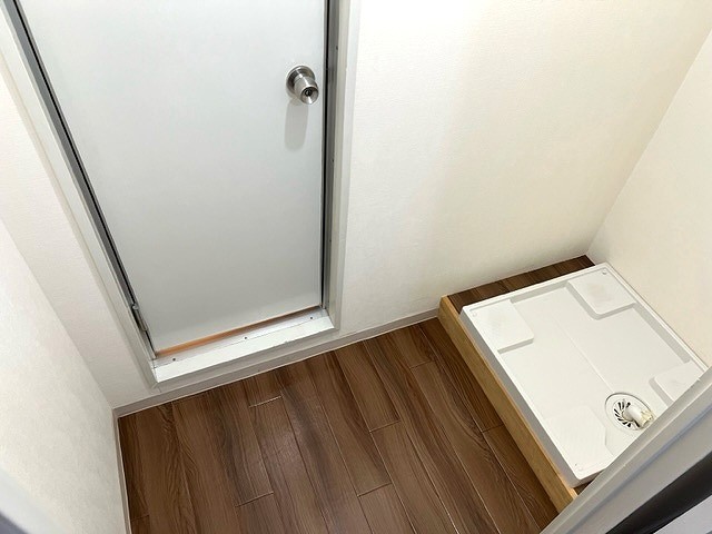 洗面設備　室内洗濯機置場