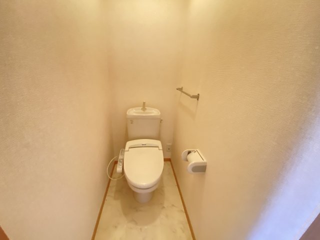 【コスモスハウス　Gのトイレ】