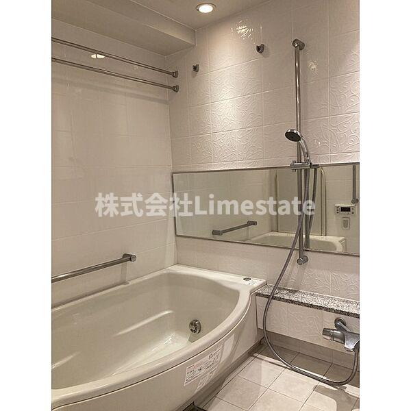 バス・シャワールーム　別部屋参考写真