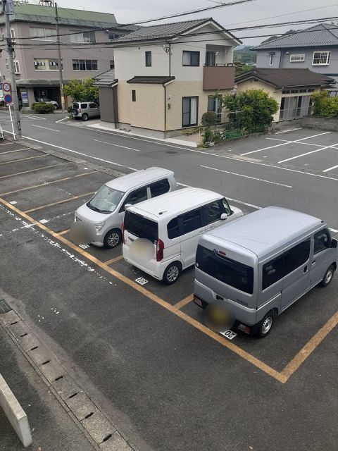 【エバーグリーンかんぎIの駐車場】