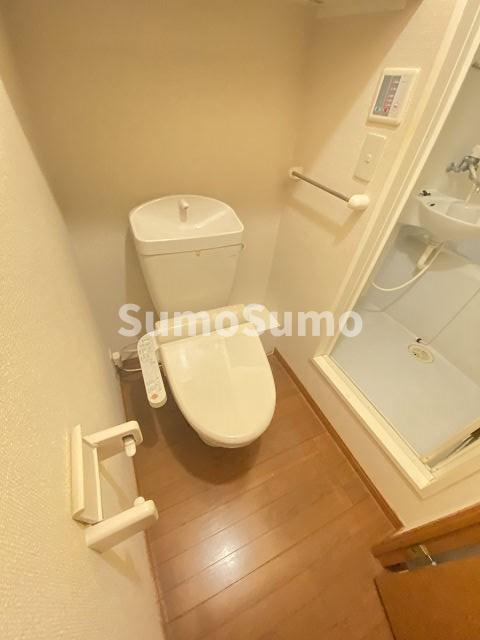 トイレ　ゆったりとした空間のトイレです