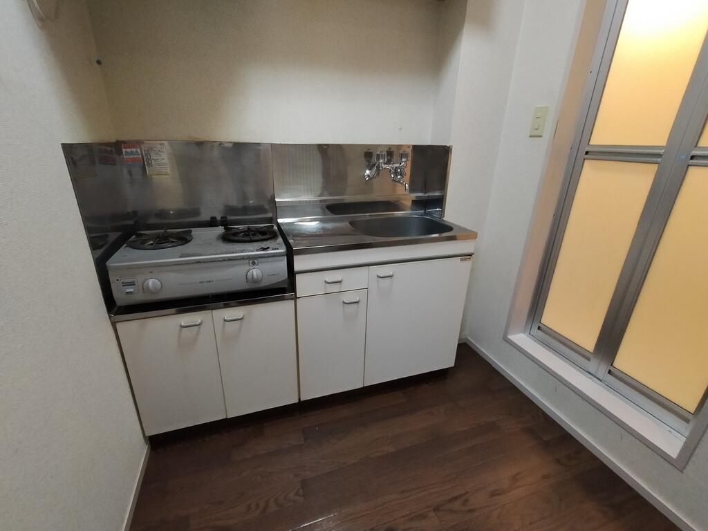 キッチン　ガスコンロ2口付き