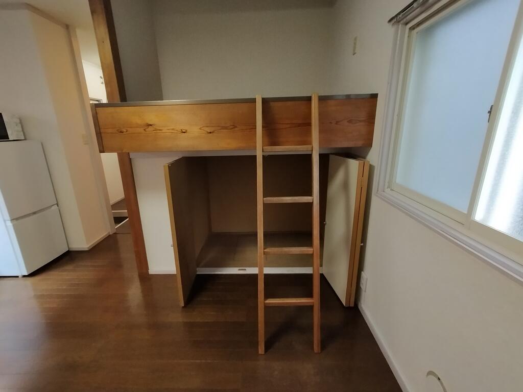 収納　ロフト下収納
