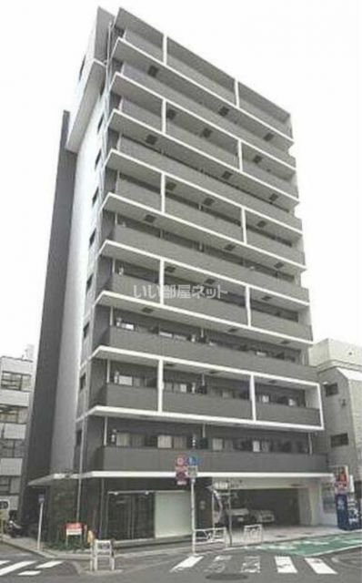 【渋谷区代々木のマンションの建物外観】