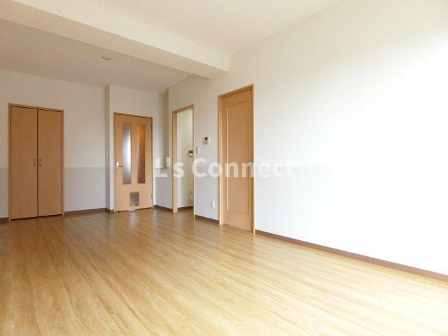 居室・リビング　９．５帖のリビングスペース。