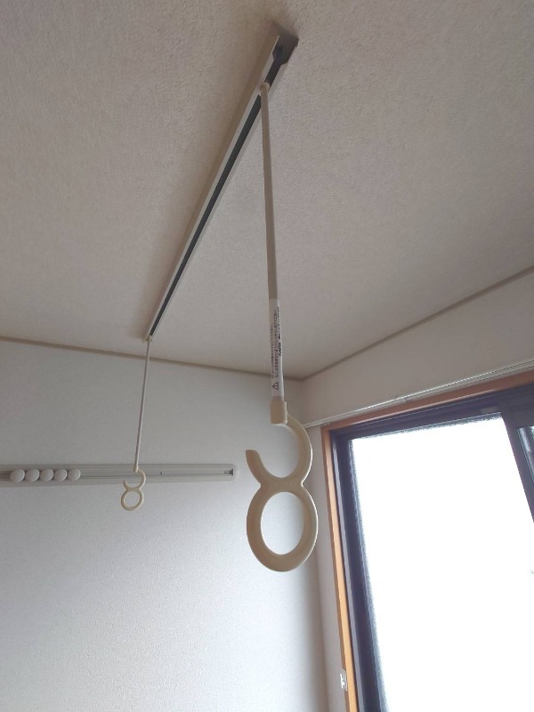 バルコニー　室内物干し