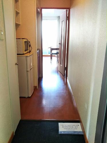 玄関　同タイプの写真です。仕様が異なる場合があります。