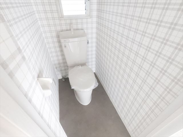 トイレ　落ち着けそうな空間。