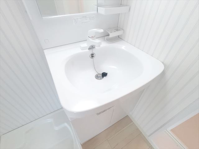 洗面設備　脱衣スペースは確保されています。