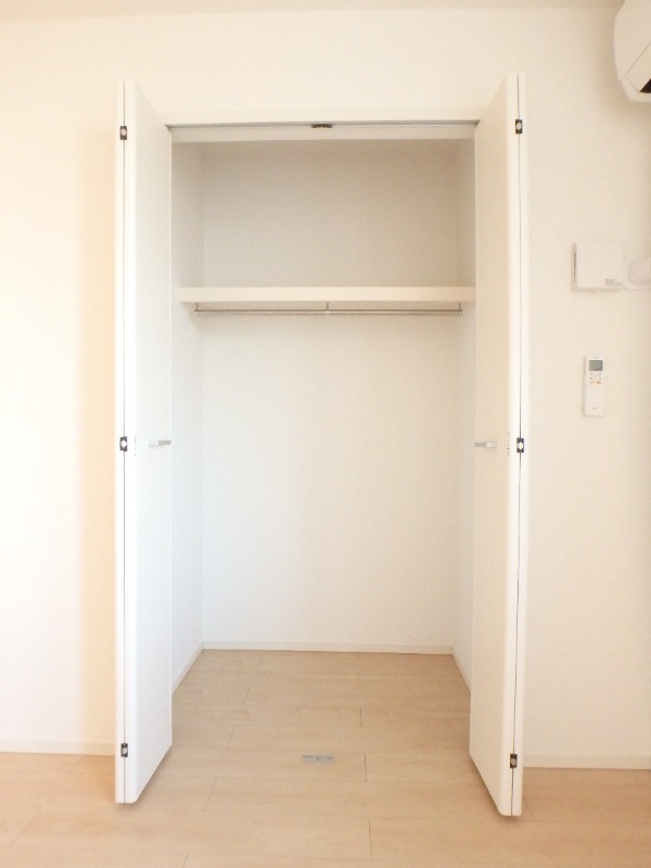 収納　図面と現状に相違がある場合には現状を優先