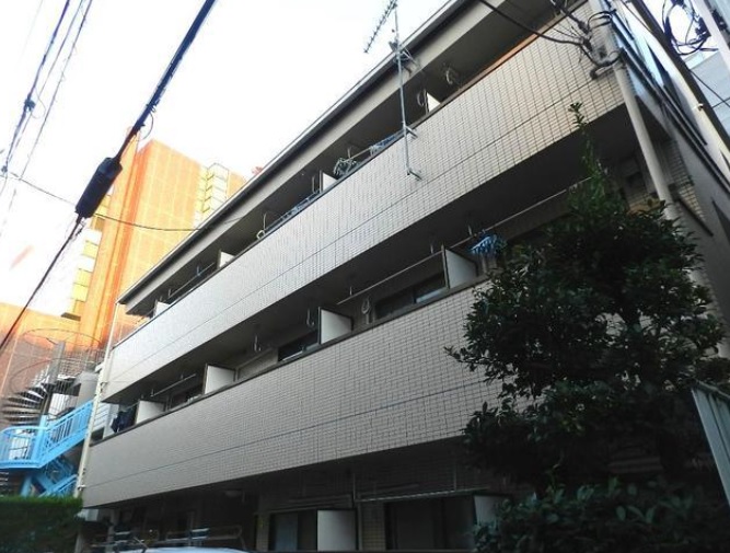 建物外観　間取り図は反転タイプです