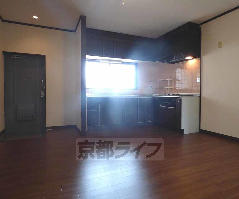 居室・リビング　綺麗なＬＤＫです