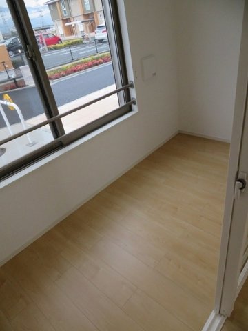 バルコニー　【イースト　ワン　ピース】ＰＭ2.5や黄砂の汚染、防犯対策に