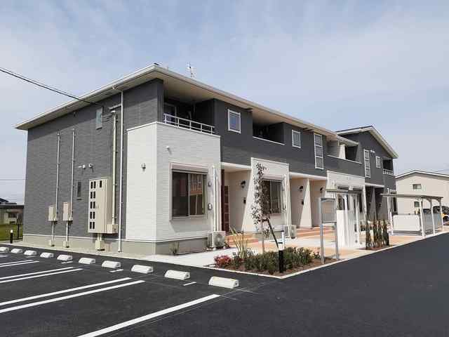 建物外観　【イースト　ワン　ピース】外はこのようになっています