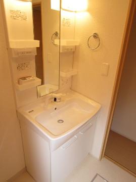 洗面設備　洗髪洗面化粧台