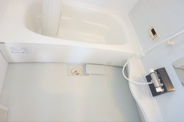 バス・シャワールーム　浴室