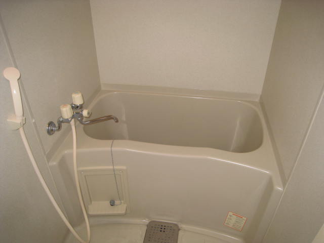 バス・シャワールーム　※写真は別のお部屋です。現況を優先させて頂きます。