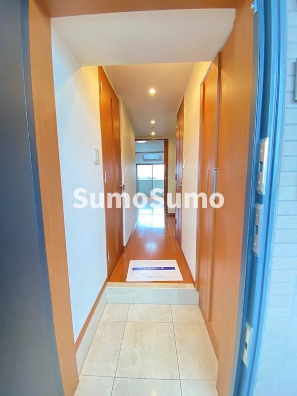 玄関　シンプルで使いやすい玄関です