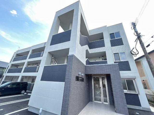 建物外観　外観写真（昼）
