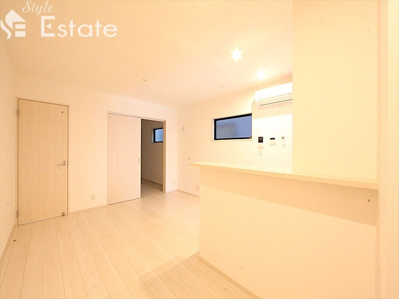 居室・リビング　同仕様写真