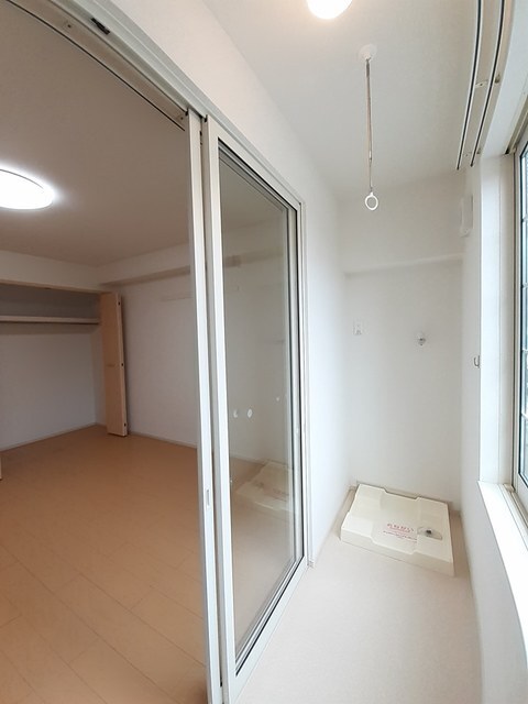 その他設備　サンルーム、室内洗濯機置き場