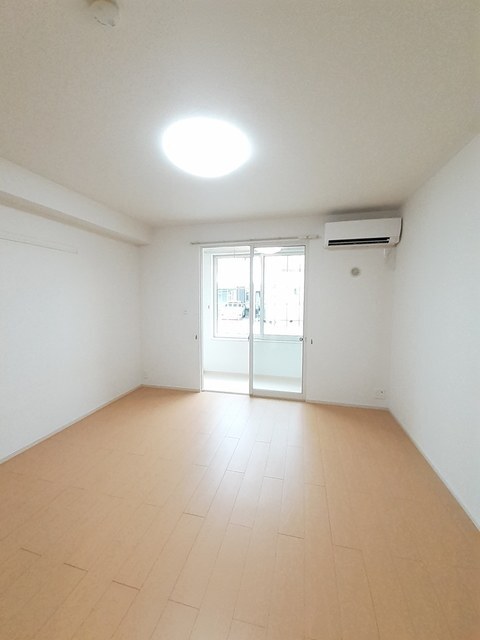 居室・リビング　洋室７．５帖