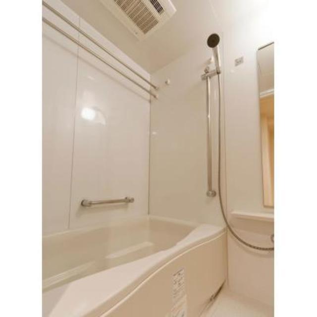 バス・シャワールーム　※写真は同タイプ住戸です。