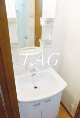 洗面設備　独立洗面台です。