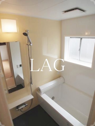 バス・シャワールーム　お風呂です。