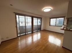 居室・リビング　クレストコート自由が丘