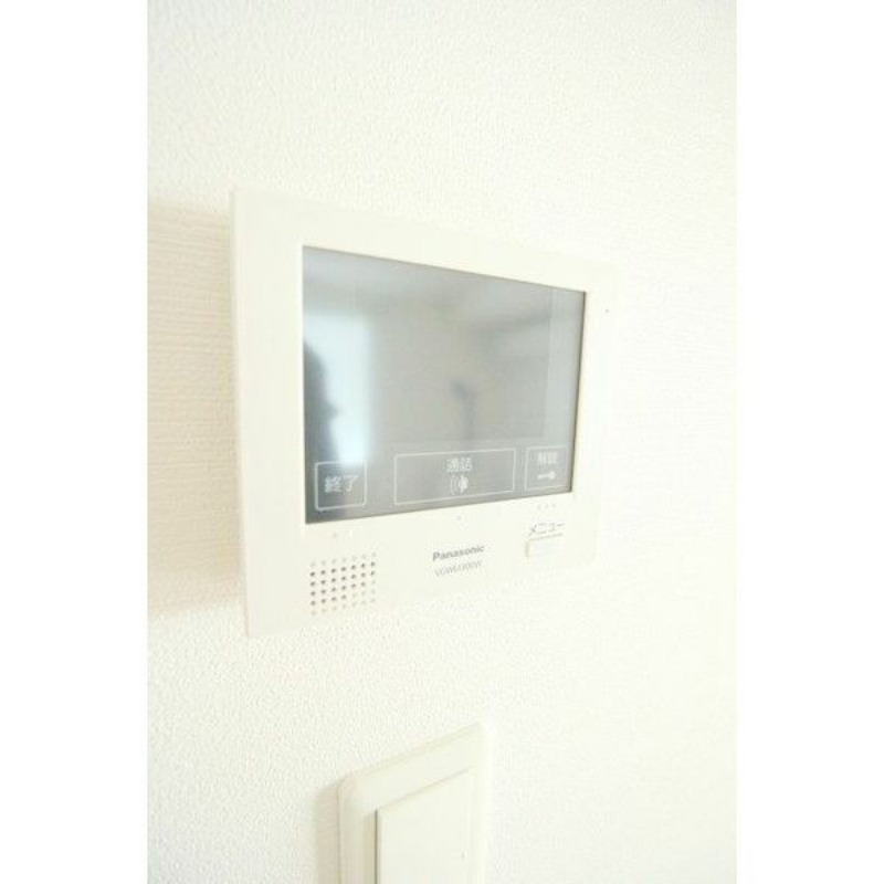 セキュリティ　モニター付きインターホンで安心です♪