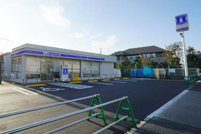 コンビニ　ローソン町田忠生店（コンビニ）まで574m