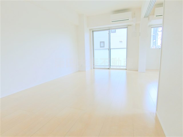 居室・リビング　東向きカウンターキッチンのLDK11.2帖！リビングダイニン