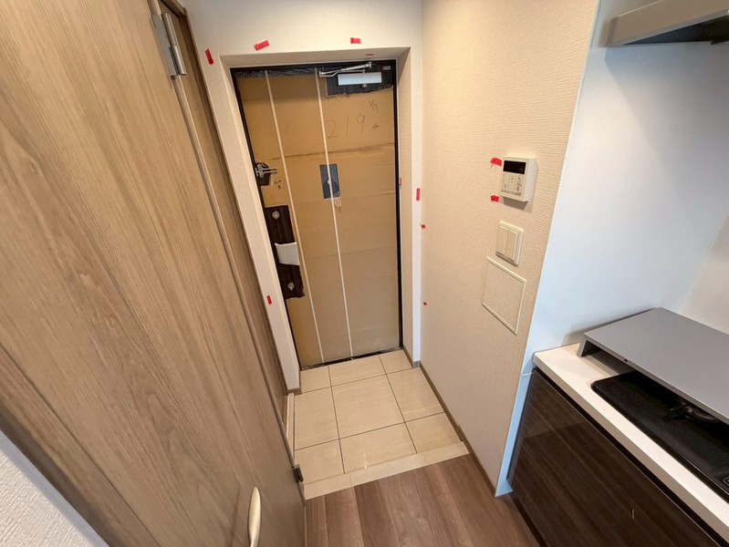 玄関　※同タイプ別室（219号室）