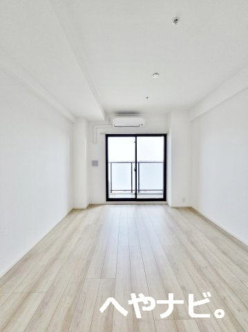 居室・リビング　※別号室写真です。